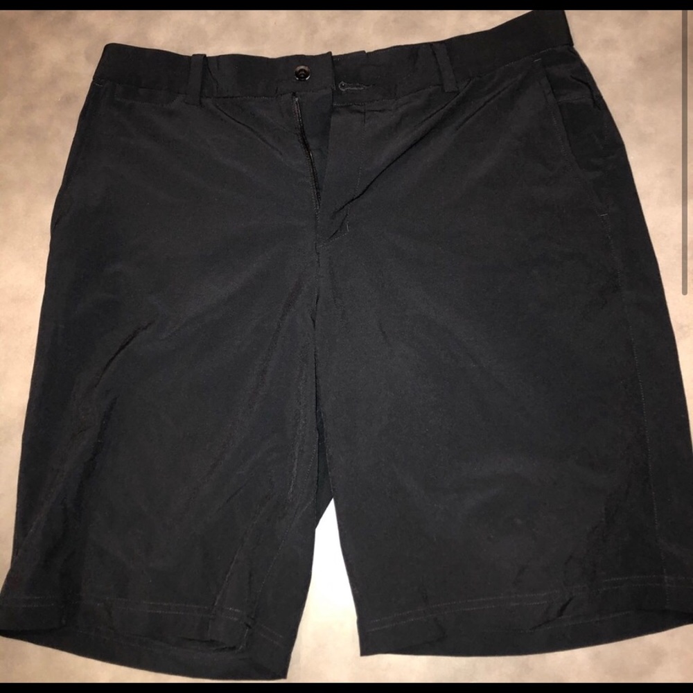 Nike Golf Mens shorts 34